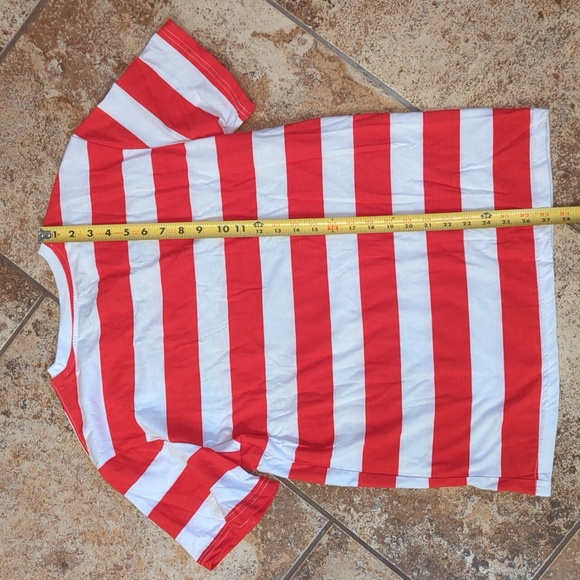 M Where's Waldo Tee - Picture 3 of 4